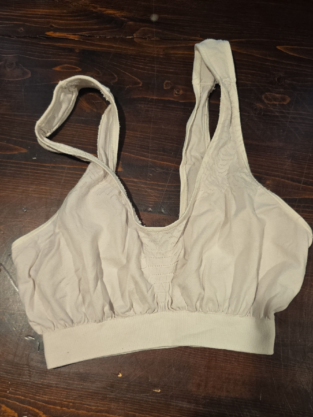 Barely There Vintage Seamless Wirefree Lounge Bra Nude Tan XL